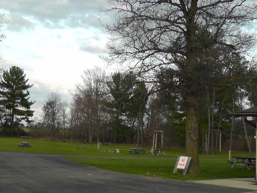 Motel 95 & Campground Hixton Экстерьер фото